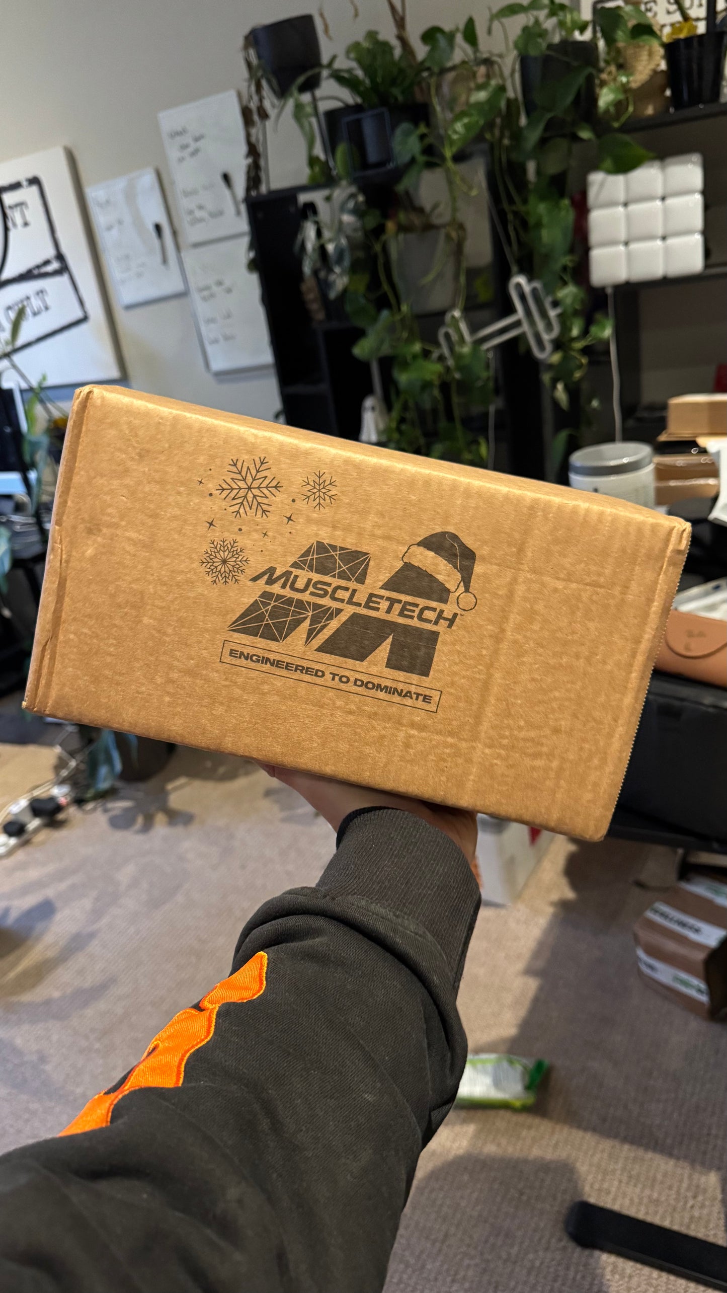 Muscletech protein tub (no shaker)